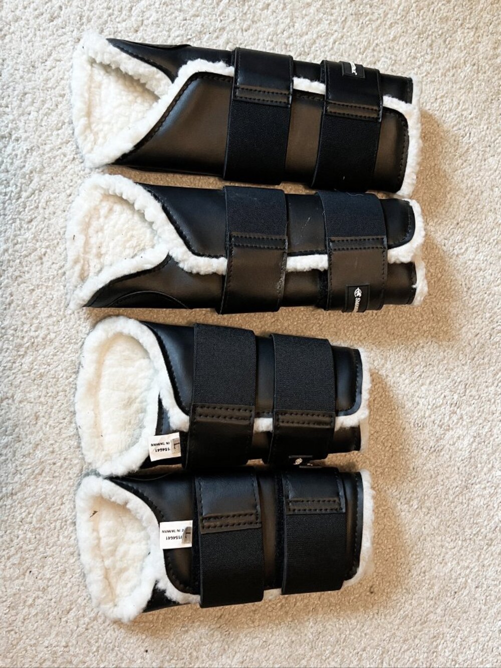 Set of 4 SmartPak Sport Boots black size L